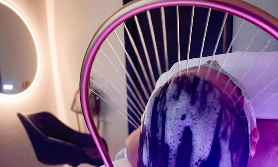 Head Spa Treatment — 30 or 60 Minutes of Relaxation & Scalp Renewal
