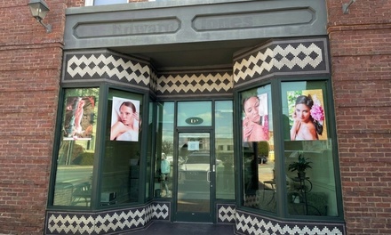 One Full Set of Classic Eyelash Extensions - Radiant Glow Spa