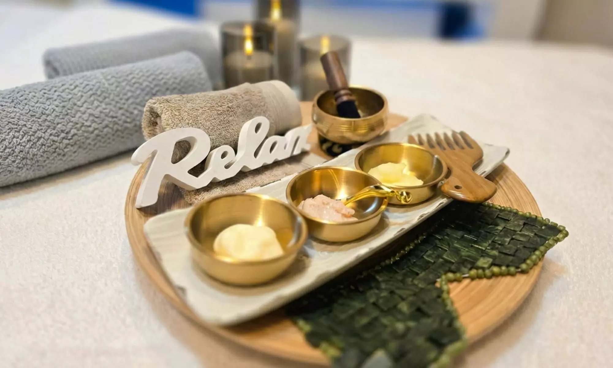 45-90 Min. Head Spa für 1 Person – von Essenz bis Premium