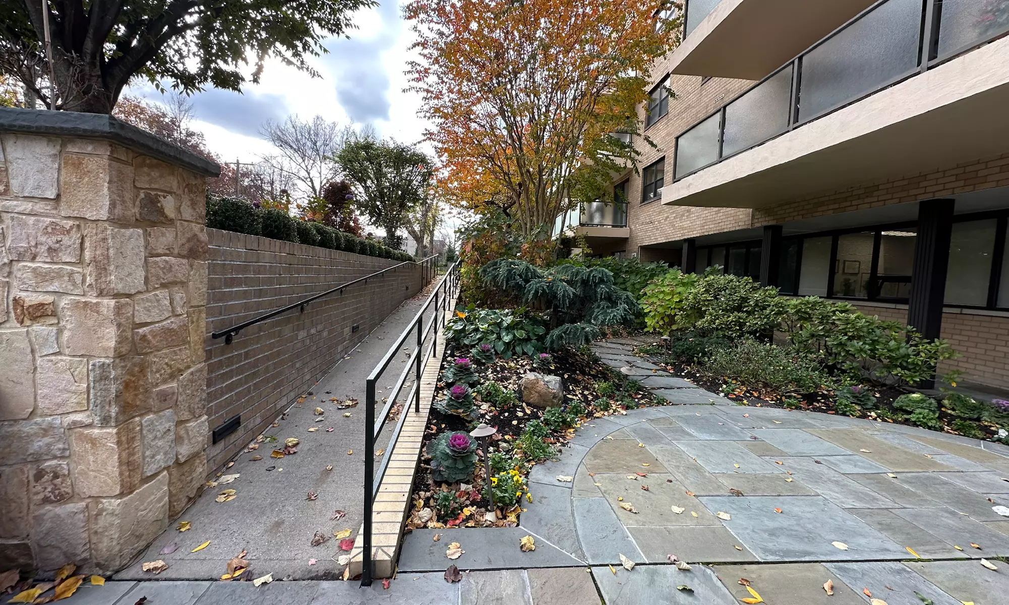 Unwind with Acupuncture and a Optional Acupressure Add-on Session