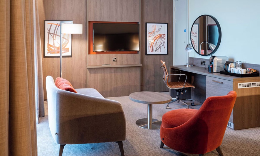 Image 8: 4* Birmingham Stay for 2 with Breakfast & Dinner