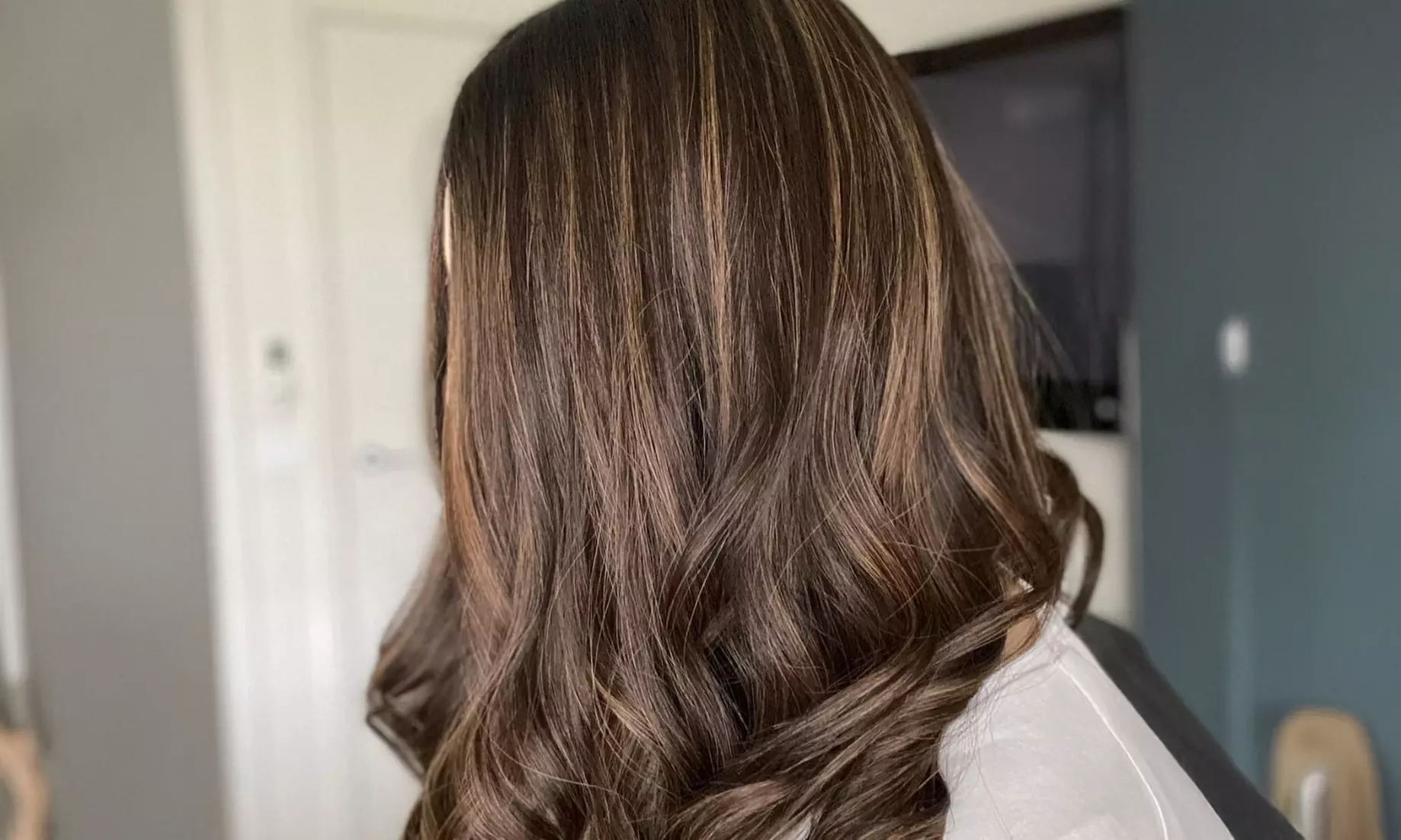 Luxury Head Spa – Scalp Detox, Massage & Blowout for Healthy Hair