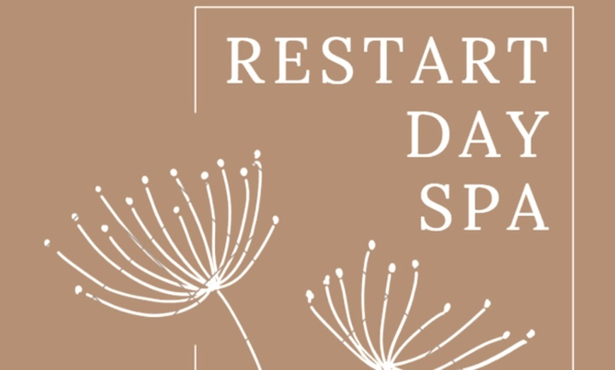 Image 2: Massages for 1 or 2 with Hot Towels, Massage Oil, Robes and Herbal Tea