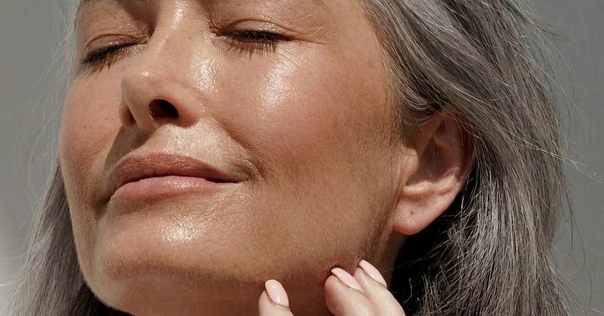 Tratamiento de rejuvenecimiento facial con hilos tensores en Madrid