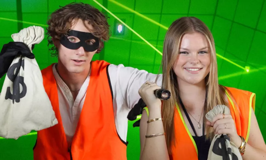 Thrilling 1-Hour Escape Room Adventure for 3, 4, 5 or 6 Players