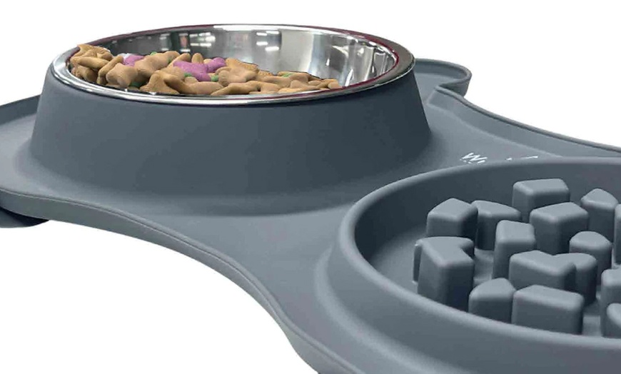 Image 3: Wuf & Mio 2-in-1 Dog Feeding Mat Cover Combo