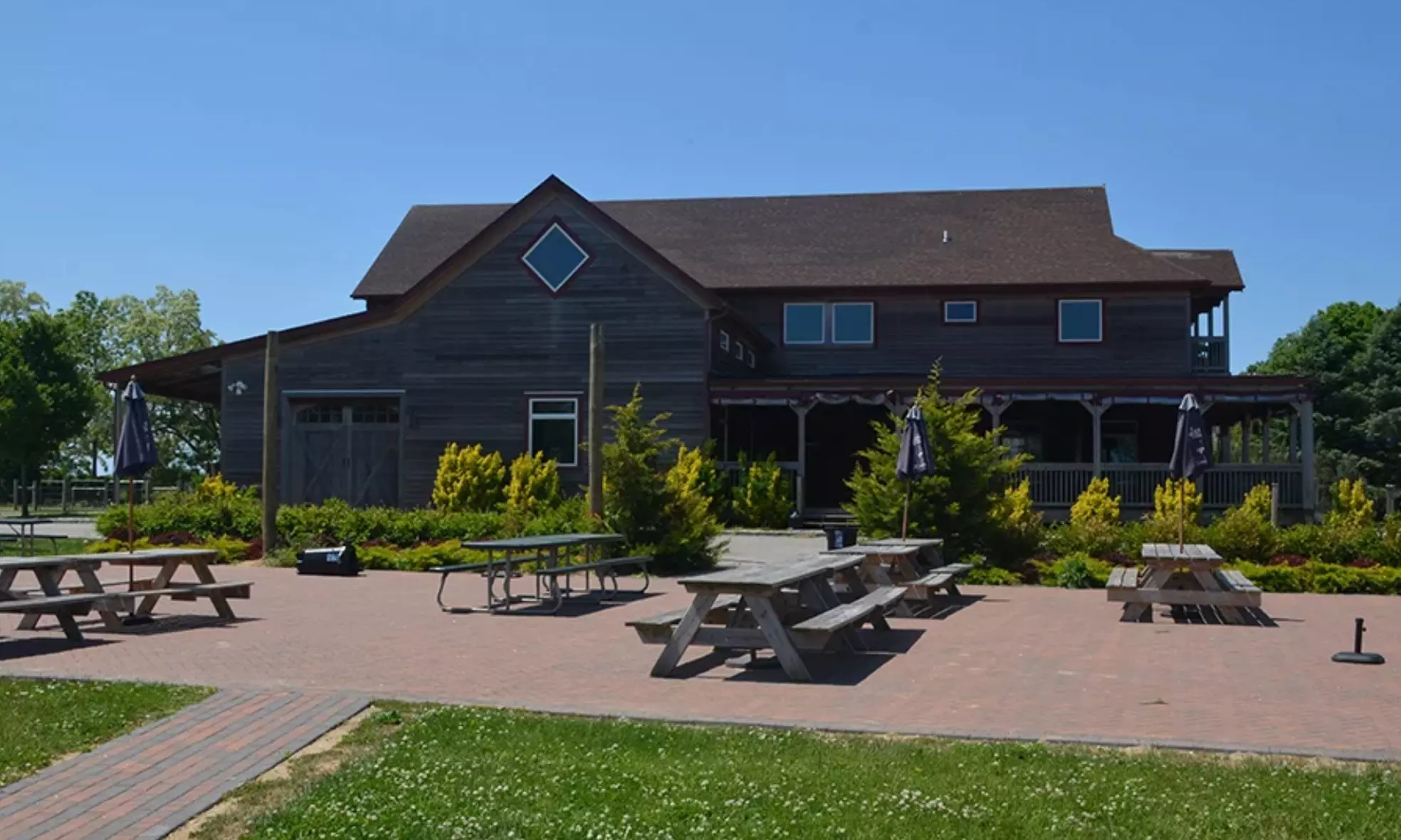 VIP Wine Tasting Experience w/ Cheese & Crackers, 2 or 4 Glass & More