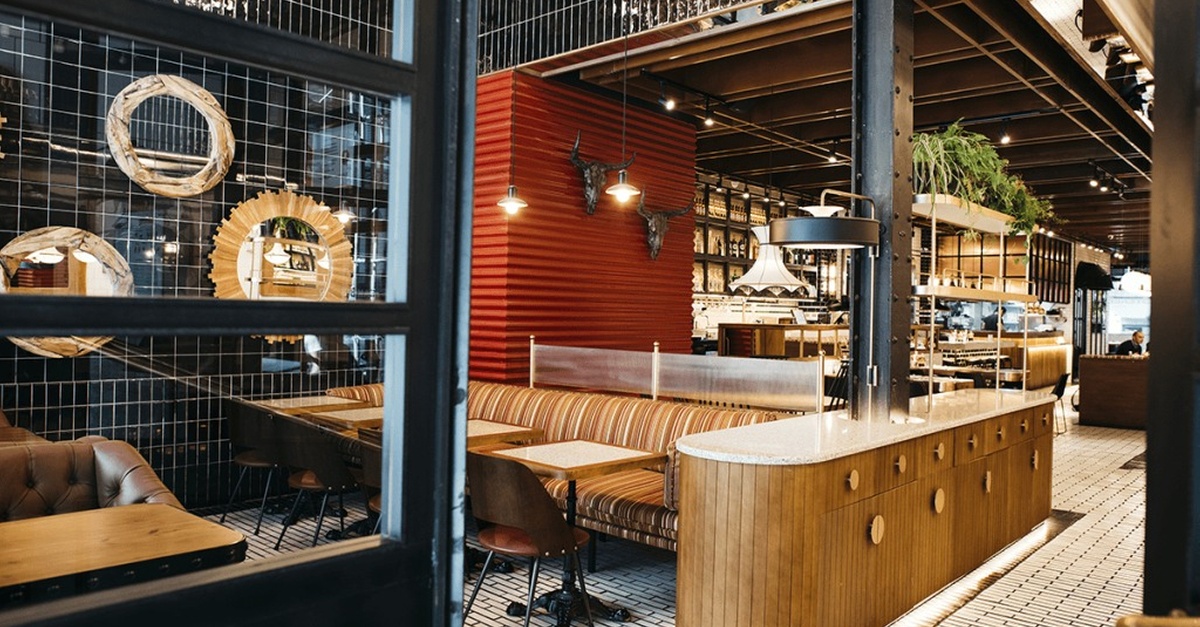 Combo de afterwork con cervezas y picoteo en SteakBurger Madrid