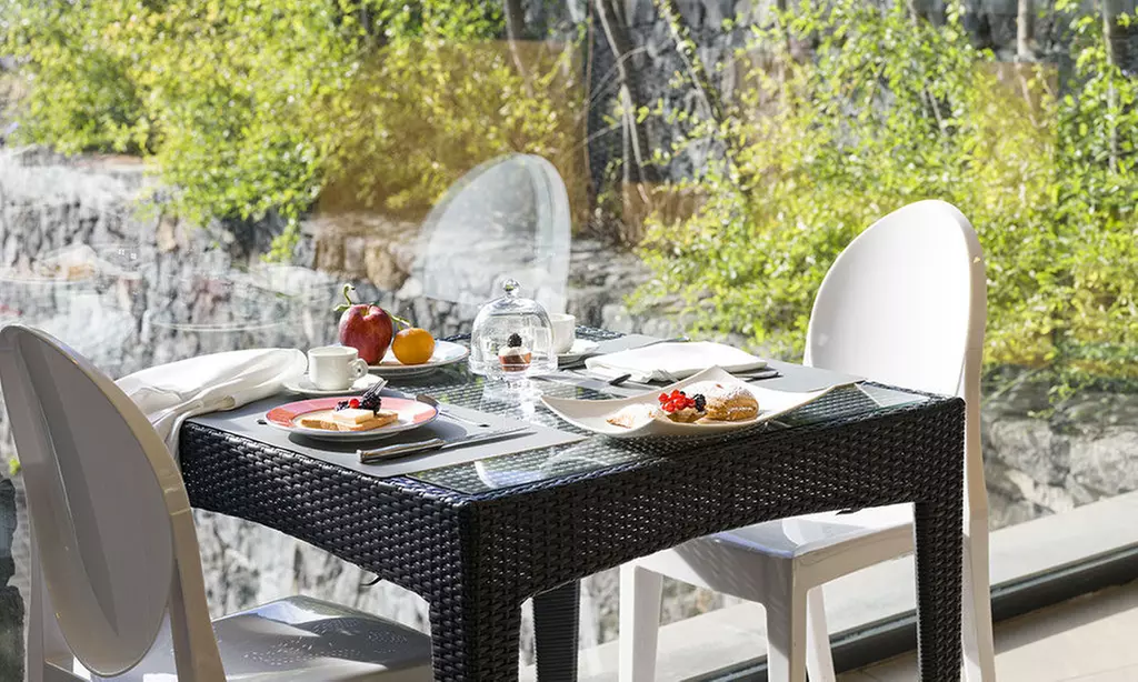 Catania 5*: 1 o 2 notti in camera doppia Superior con colazione e Spa