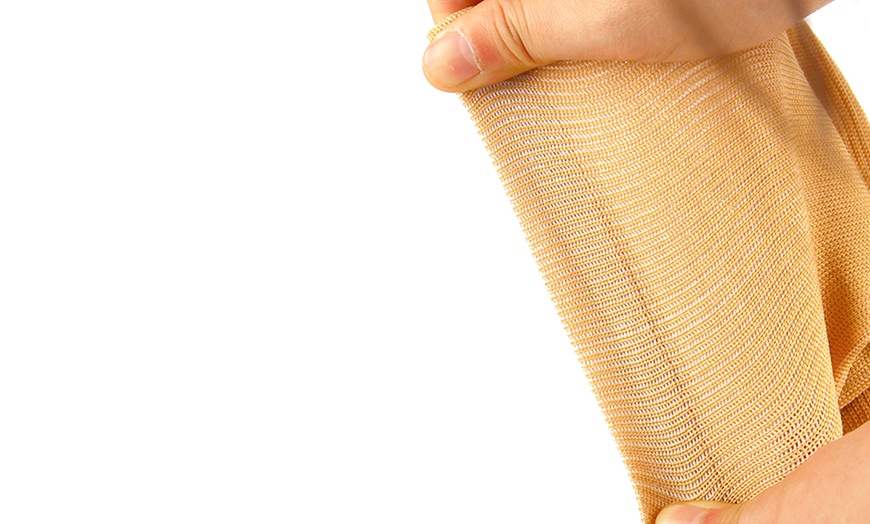 Image 2: 3-6 Pairs Knee-High Solid Compression Socks for Men & Women Graduated 15-20 mmHg