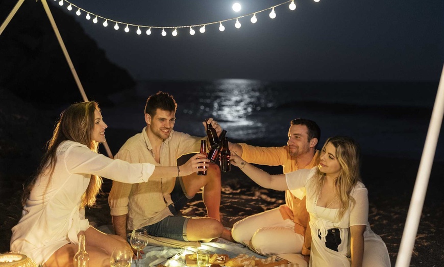 Image 3: Excursión de 2 horas en catamarán al atardecer con cena y copa de cava