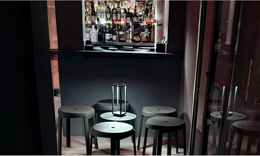 Image 3: Masterclass de cócteles con degustación y picoteo para 1 o 2 personas