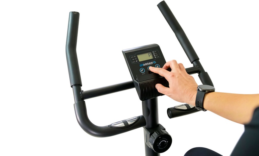 Image 13: Equipements de fitness Sparraw : machine squats, banc, vélo, rameur