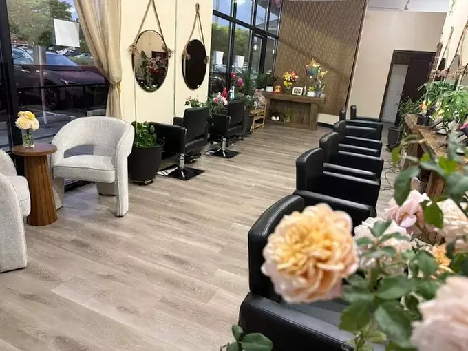 Luxury Head Spa Packages for One, Couples, or Groups of 4