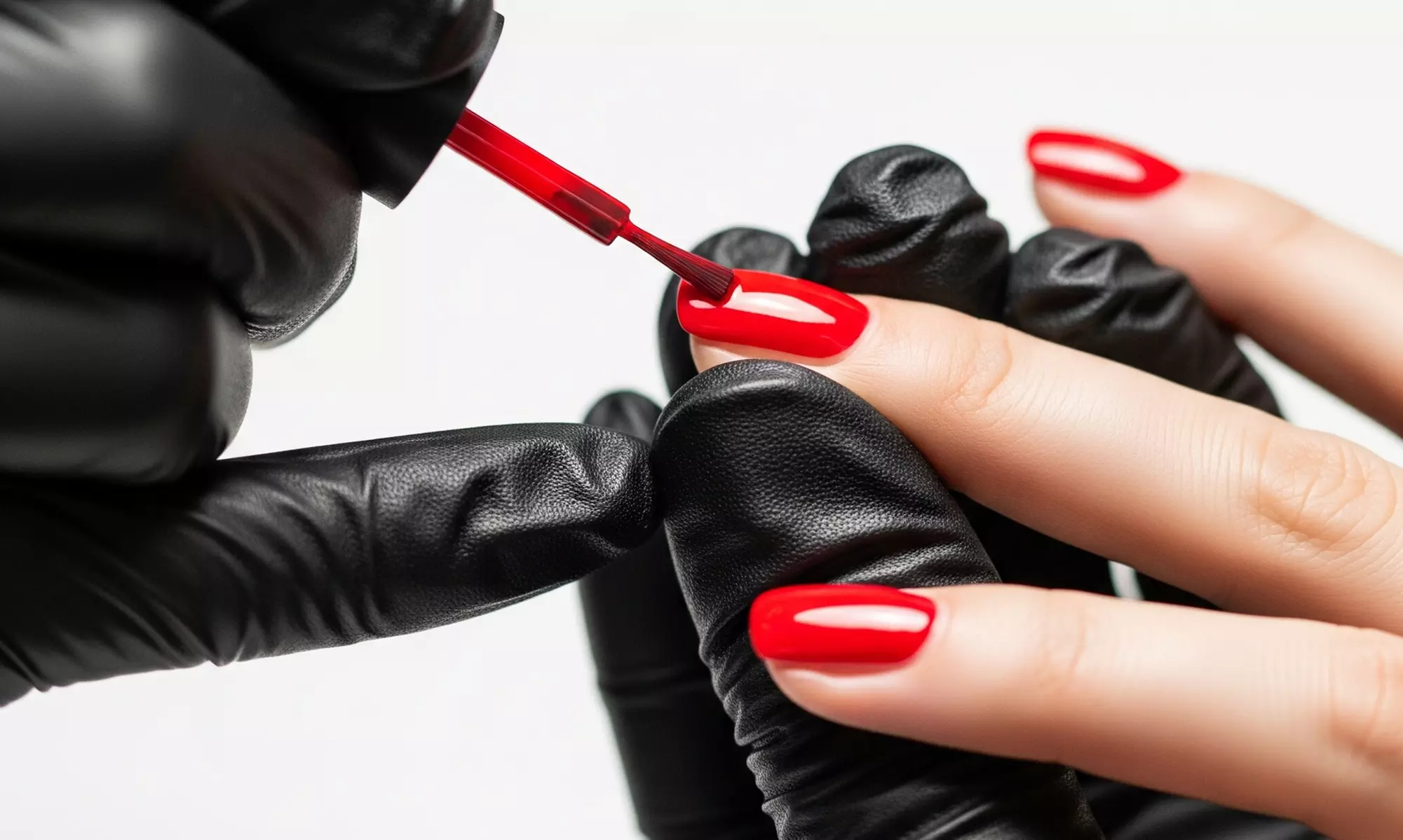 Hasta 72% de dto. en Spa/Salón de uñas - Manipedicura en Mimarte Estudio