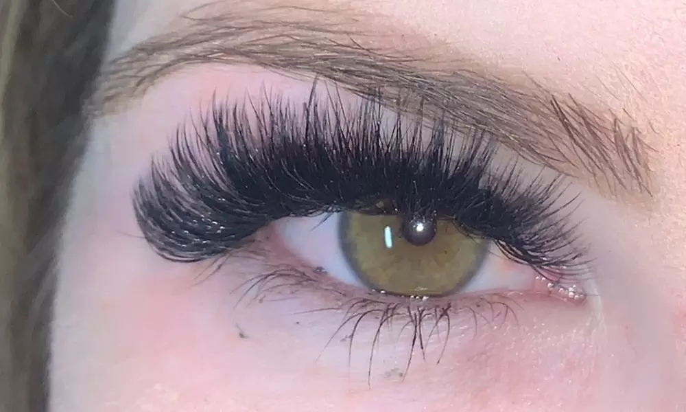 Up to 52% Off On Different Sets of Full Eyelash Extensions