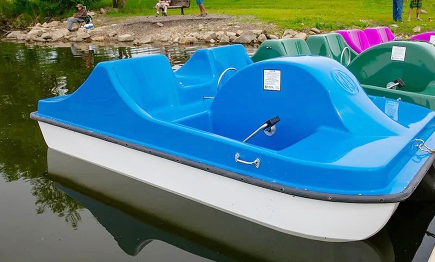 Image 4: Two or Four Hour Single Kayak, Tandem Kayak, or Pedal Boat Rental  