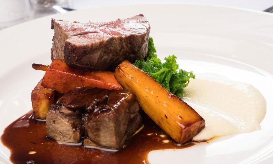 Image 13: Greater Manchester: All Inclusive Stay for 2