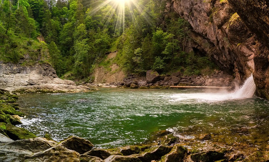 Image 11: Oberstaufen im Allgäu: Deluxe-Doppelzimmer inkl. 3/4 Pension & Spa