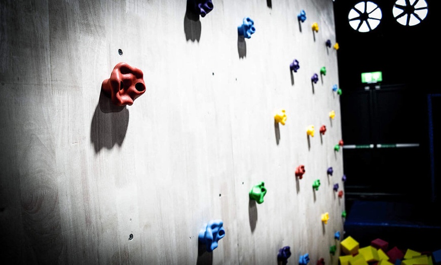 Image 16: One or Two-Hour Jump Session for One, Two, or Four 