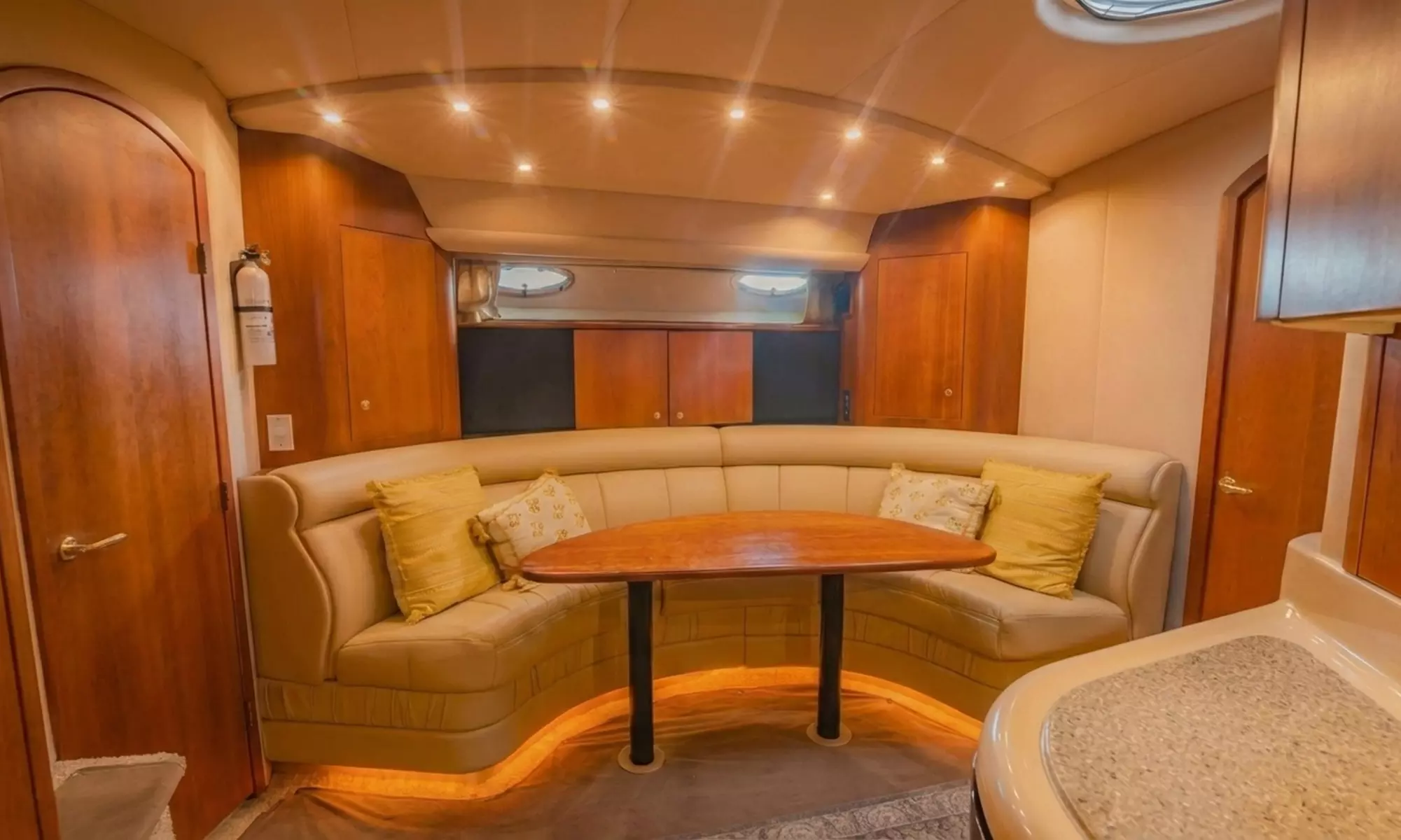 Luxury Yacht Cruise on Bella Vita 50' – Enjoy Miami's Waters