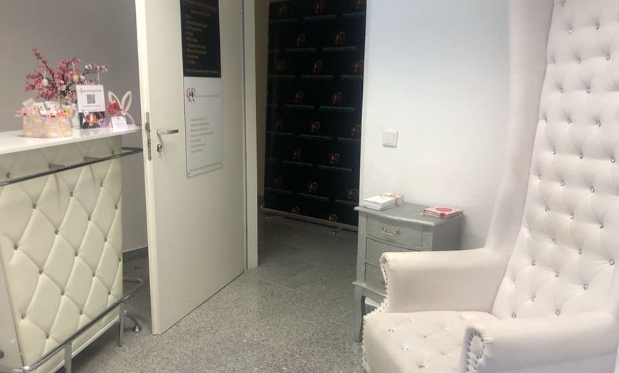 Image 5: 60 Min. Wellness-Massage mit Thai-, Straffungs- oder Aromaöl