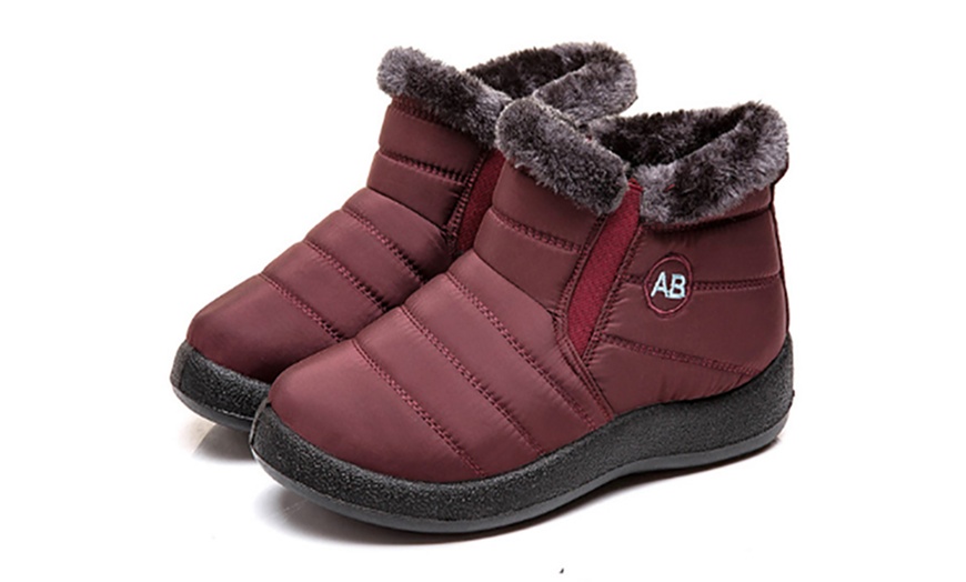 Image 9: Women's Waterproof Lighweight High-Top Boots