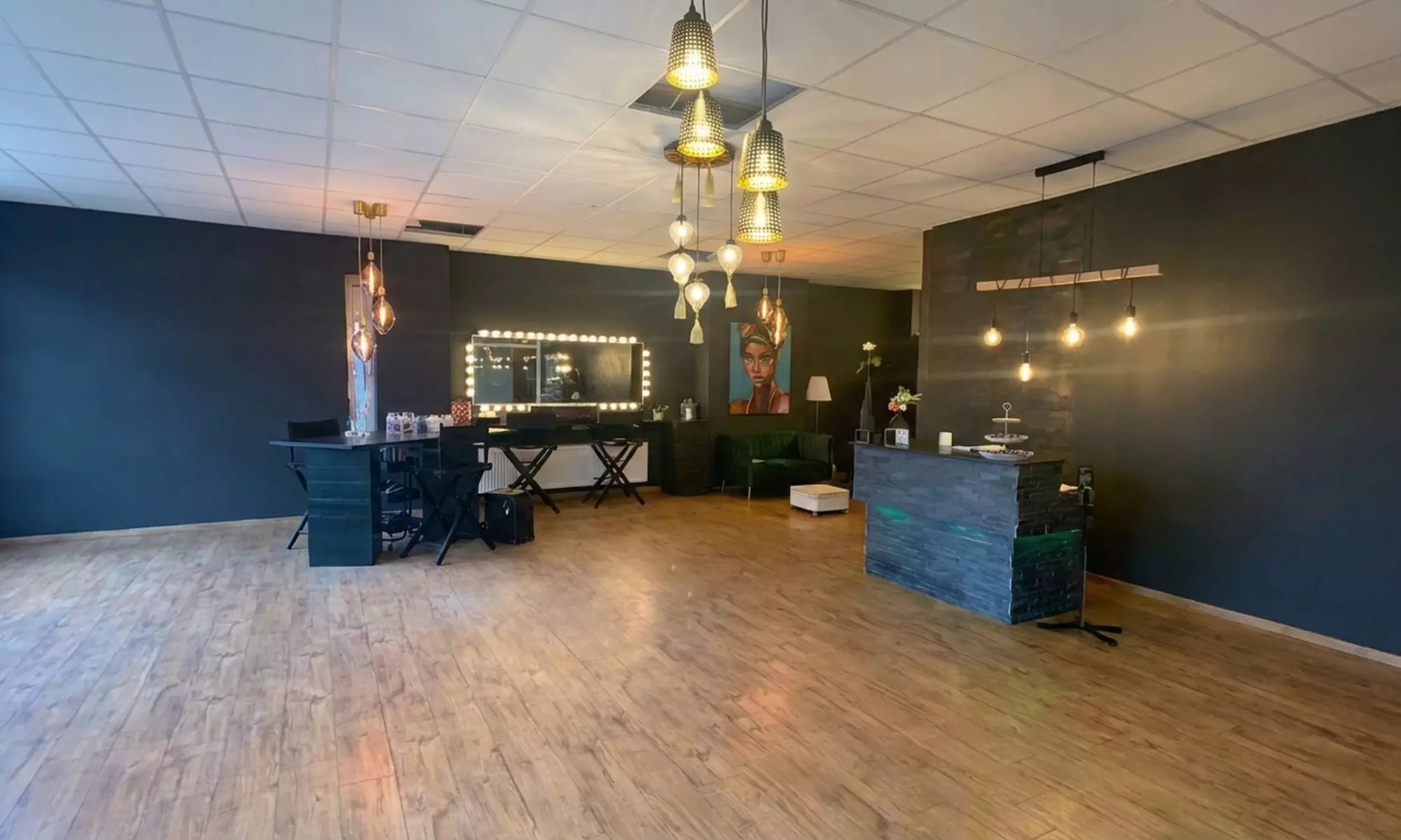 Wimpern-Lifting nach Wahl oder Augenbrauen-Lifting mit Färben & Zupfen