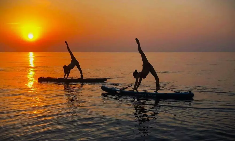 Ruta guiada de 90 minutos con fotos o alquiler libre por 2 horas, con hasta un  38% de descuento - Primary Image