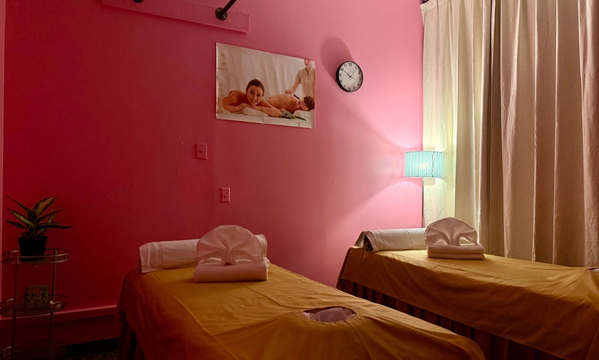 Image 5: Up to 56% Off on Massage - Chosen by Customer at Suger Foot Massage