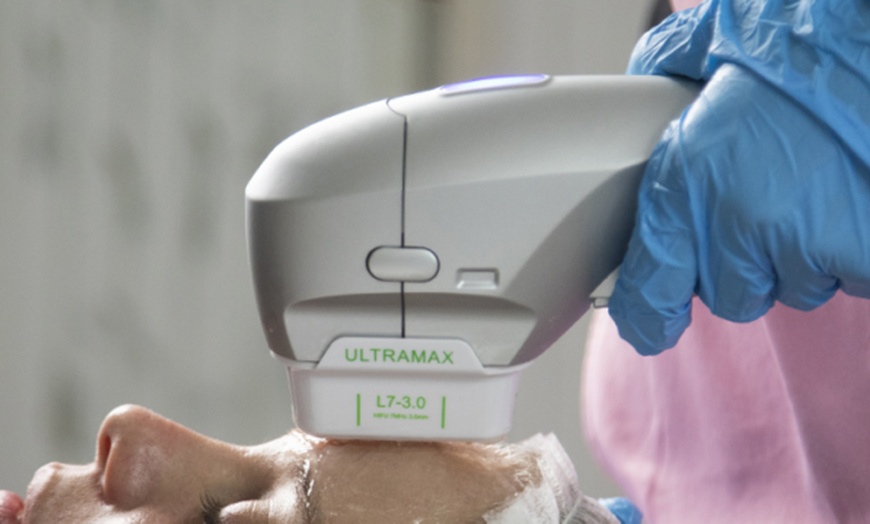 Image 3: 3 o 6 sesiones de tratamiento reafirmante HIFU 7D en una zona a elegir