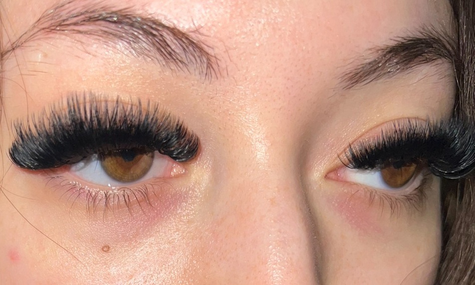 Get a Full Volume, or Natural Set of Lash Extensions w/ 2-Week Fill