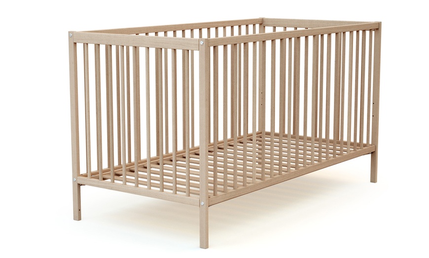 Image 2: Babybed 'Essentiel' van het merk AT4