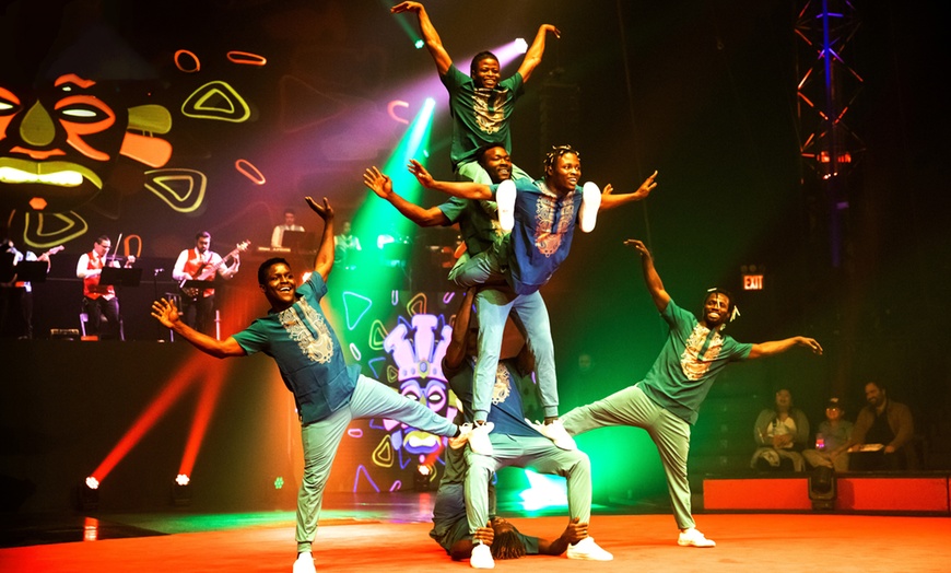 Image 2: Circus Vazquez at Staten Island Mall (March 27- April 6)