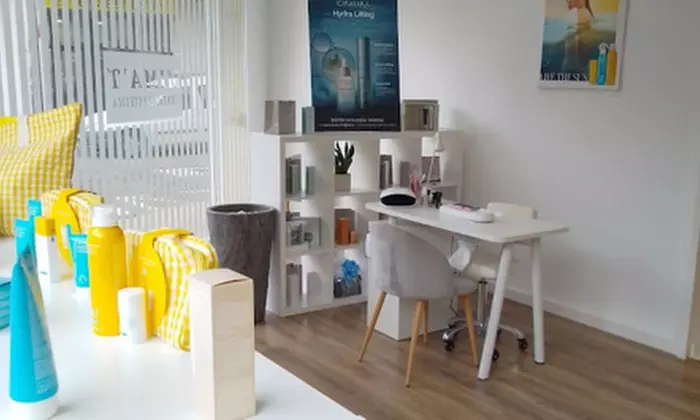 Masaje relajante, peeling corporal, masaje craneofacial y limpieza