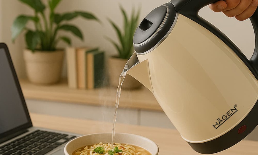 Image 5: Bouilloire électrique 1,8 L en inox sans fil Hagen par Royalty Line