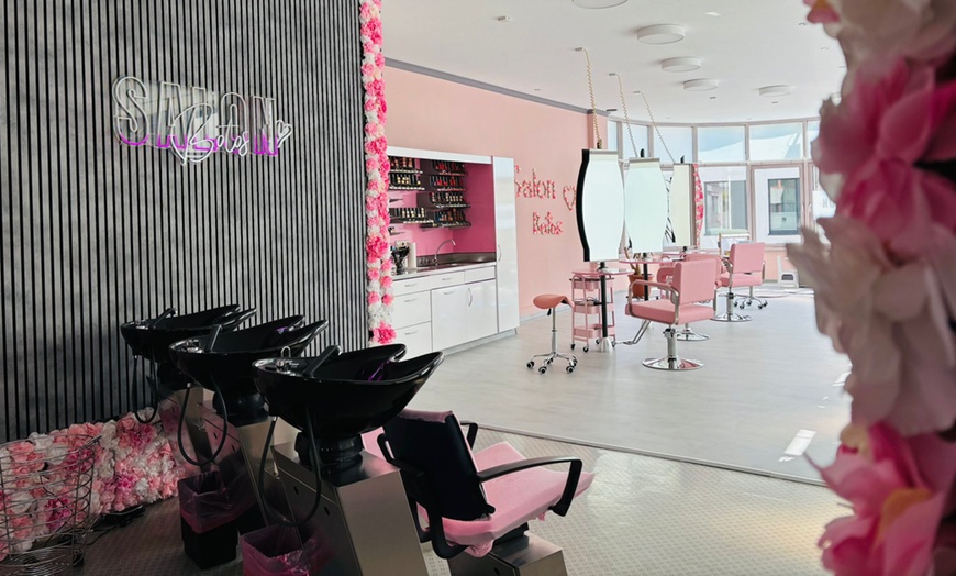 Image 1: Haarschnitt optional mit Maske, Strähnen, Ansatzfarbe oder Balayage