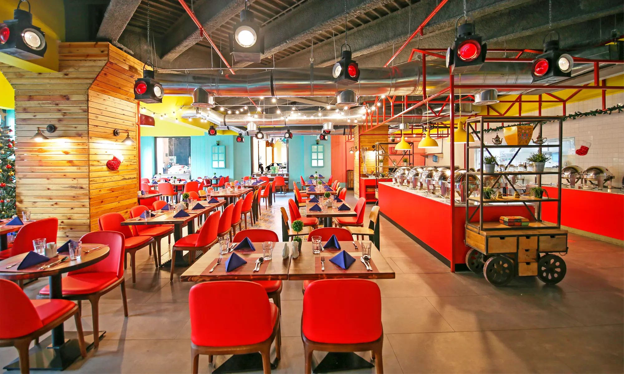 AED 100 or AED 200 Towards Food & Beverages in JBR Branch