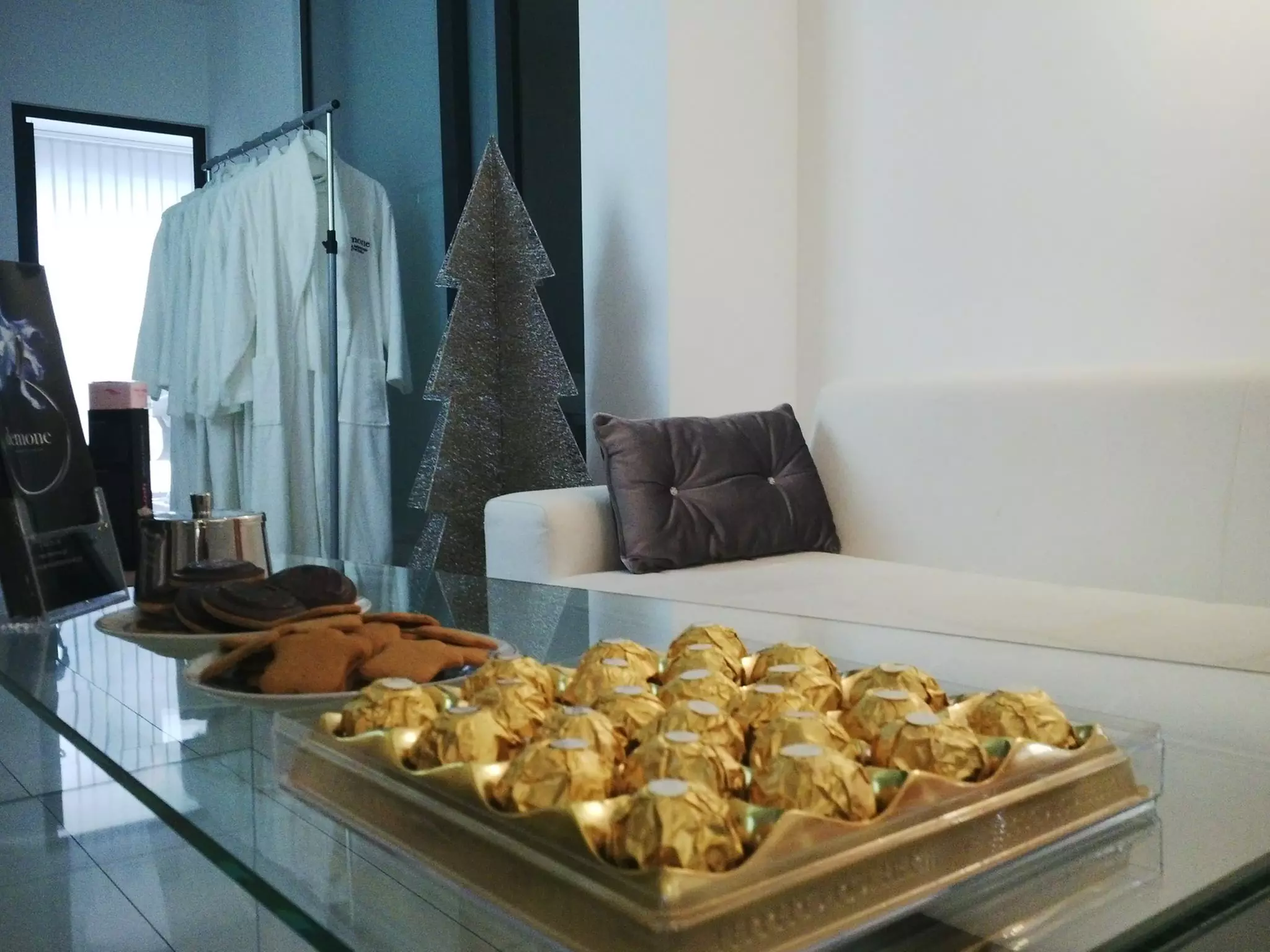 11-etapowe oczyszczanie twarzy za 79,99 zł i więcej opcji w La Beauté Clinique - Second Medium