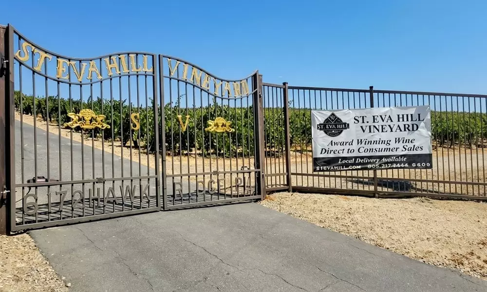 Winemaker-Hosted Wine Tasting with Stunning Views near Paso Robles