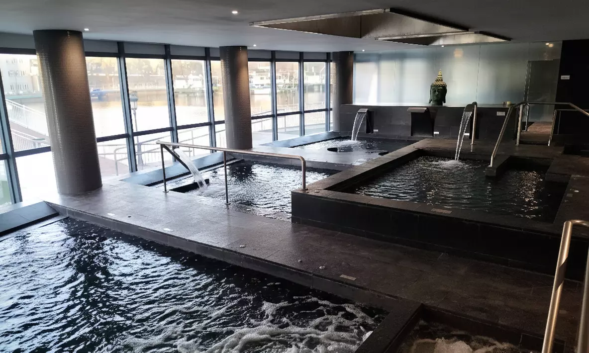 Circuito spa 90 minutos para 2 o 4 en L´spa Náyade