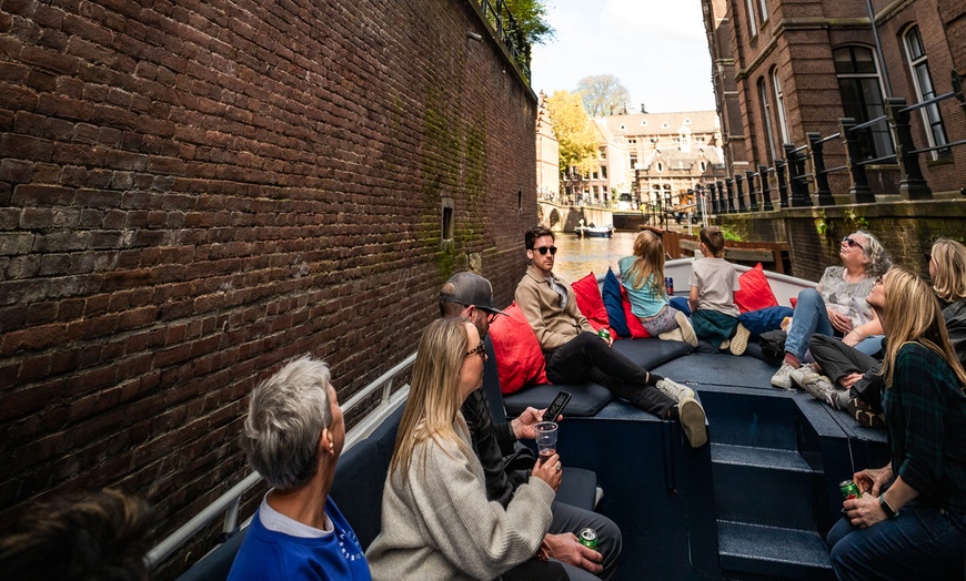 Image 7: Premium sloepvaart met onbeperkte drankjes in historisch Amsterdam