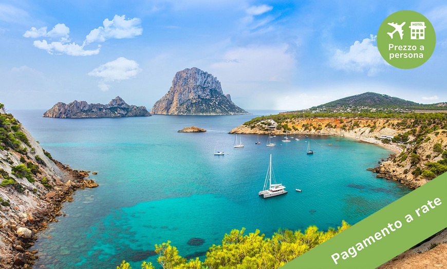 Image 1: ✈ Ibiza: Volo diretto A/R più 4 o 7 notti in hotel