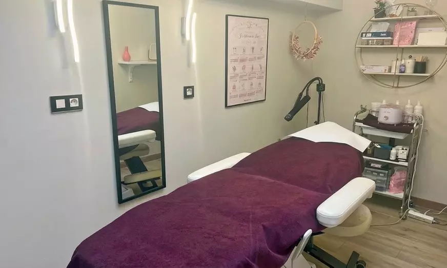 Modelages aux huiles naturelles et escales soin du corps