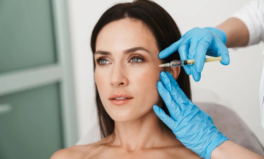 Image 8: Transform Your Appearance with 50 or 100 Units of Dysport