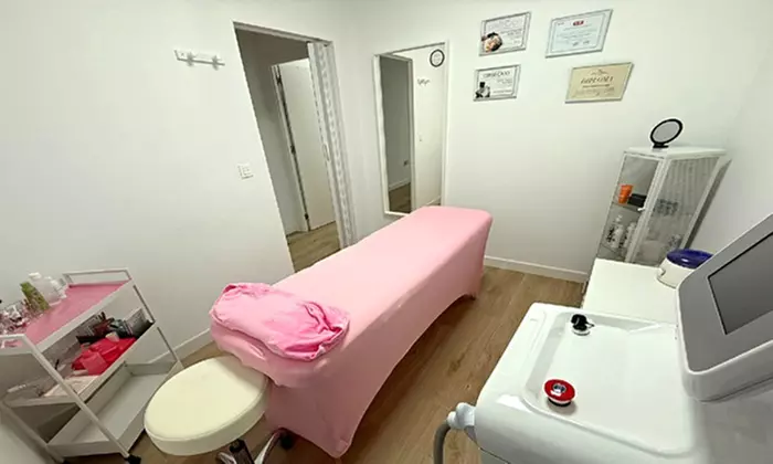 1 o 2 sesiones de exosomas con dermapen en 2 fases en rostro completo