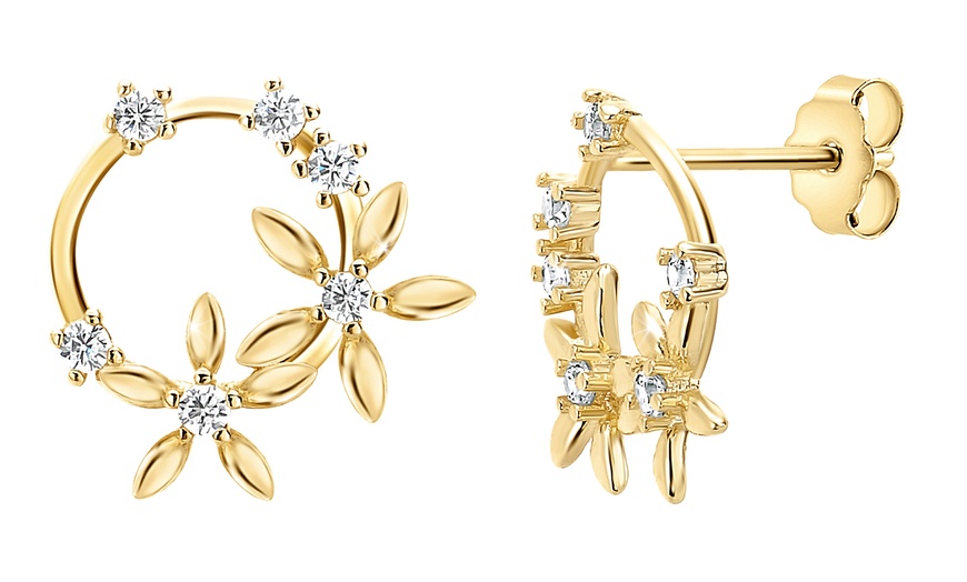 Image 3: Assorted Fashion Earrings in Various Designs and Sizes