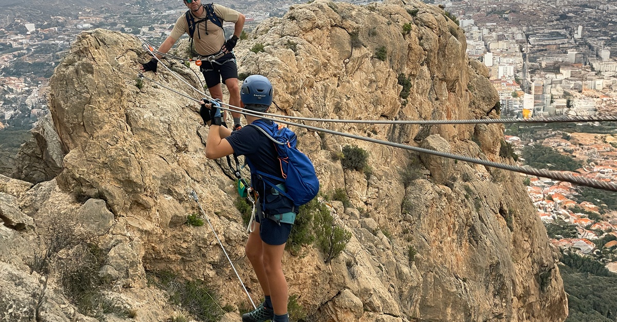 Experiencia de vía ferrata al aire libre para 1 o 2 personas en Valencia