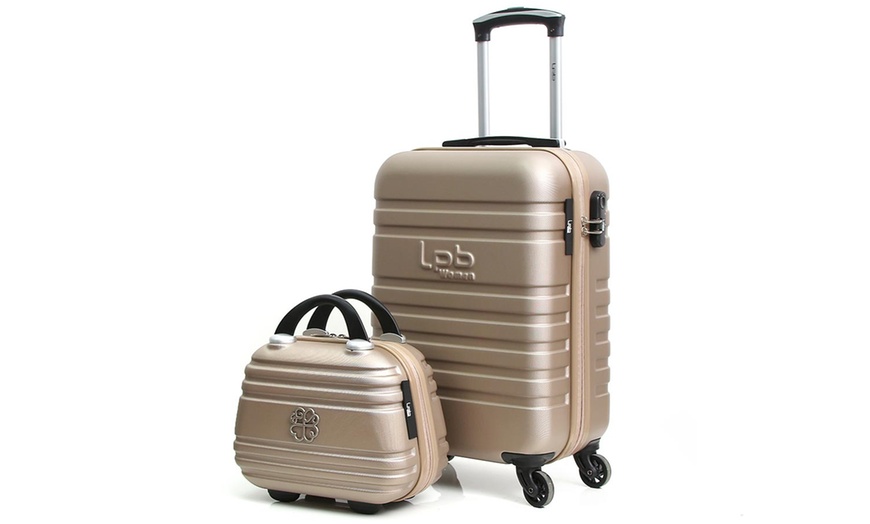 Image 21: Trolley Bag and Vanity Case Set