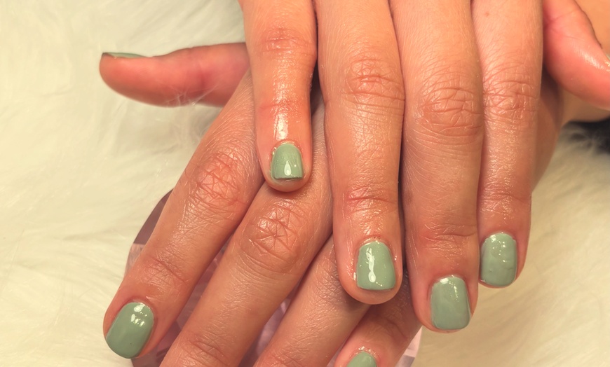 Image 4: Enjoy Gel Manicure, Pedicure / Manicure + Gel Pedicure